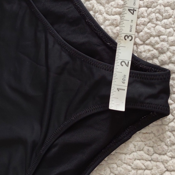 Loeffler Randall Size Large Petal One Shoulder Black Swimsuit - Picture 8 of 14